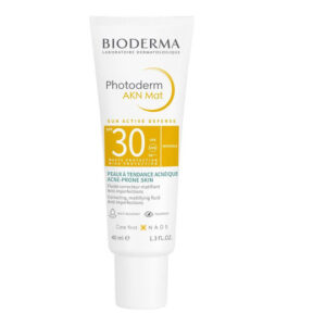 xlarge 20240319132637 bioderma photoderm akn mat fluid adiavrochi antiliaki krema prosopou spf30 40ml (1)